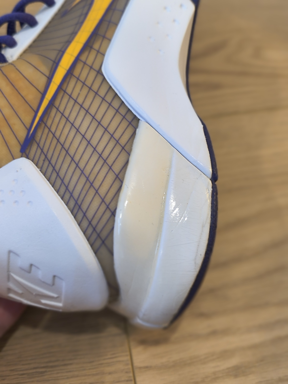 Kobe Hyperdunk - Home - Picture 8 of 10